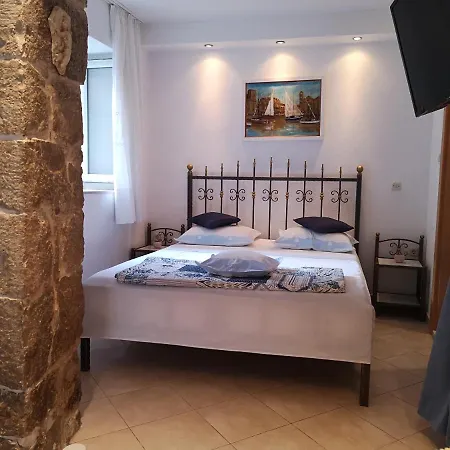 Spiro Apartment Split