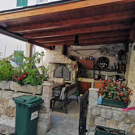 Apartment Spiro Split