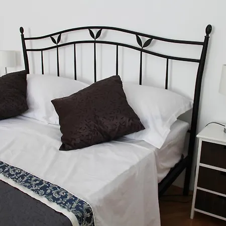 Spiro Apartment