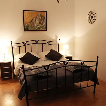 Apartment Spiro