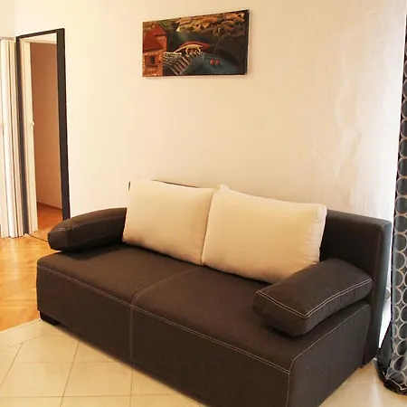 Apartment Spiro Split